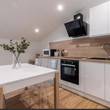 Trois Pièces Cozy N14