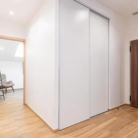 Apartment Trois Pieces Cozy N14 *